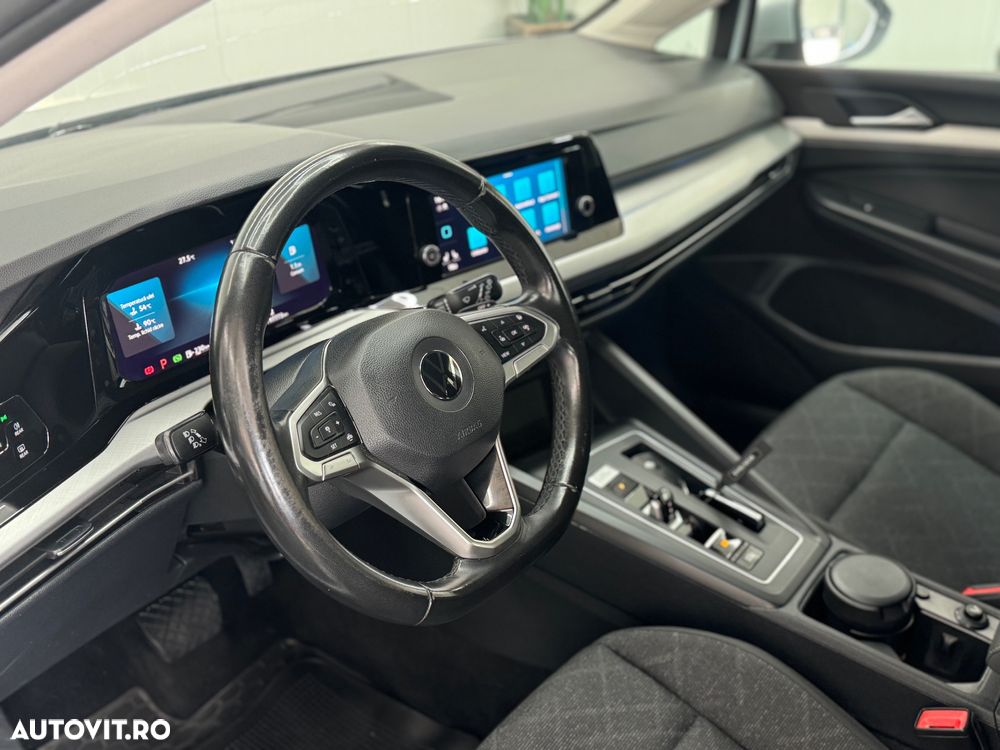 Volkswagen Golf 1.5 eTSI ACT DSG MHEV Life - 11