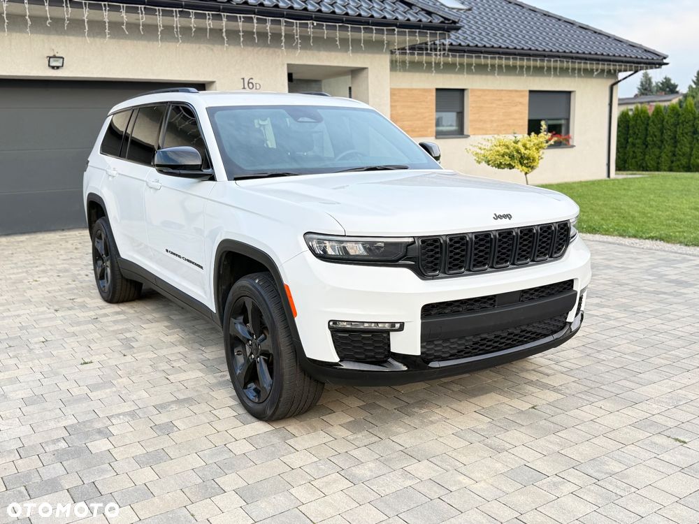 Jeep Grand Cherokee - 1