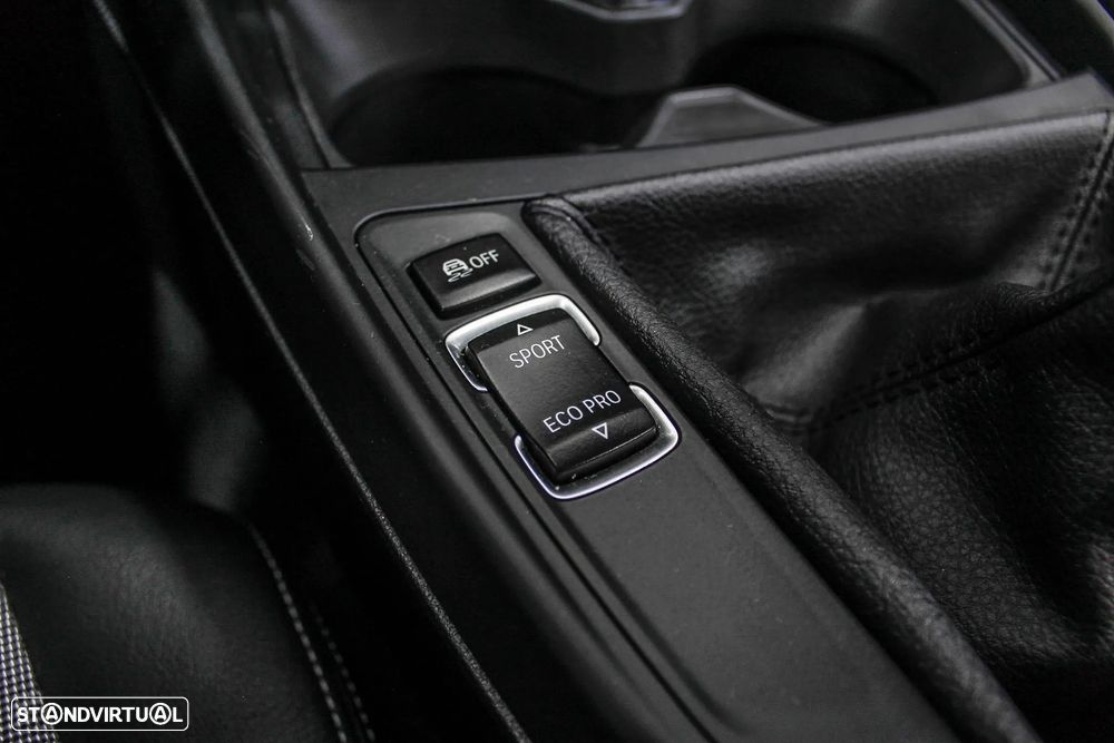 BMW 118 d Line Urban - 20