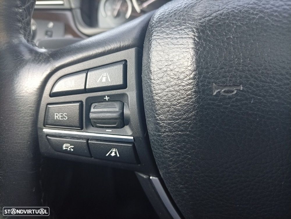 BMW 525 d xDrive Auto - 24
