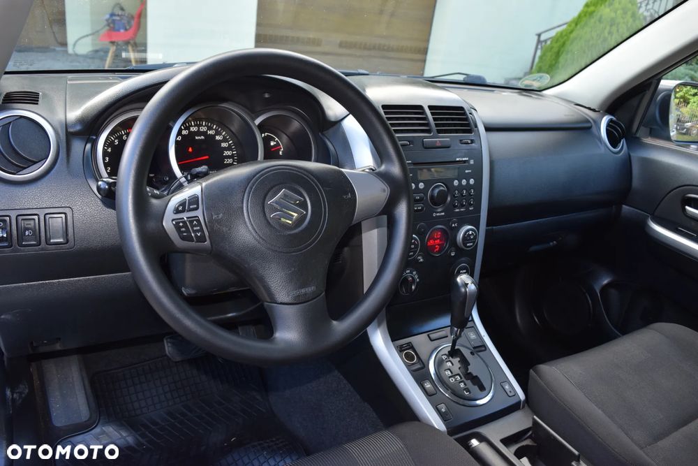 Suzuki Grand Vitara - 14