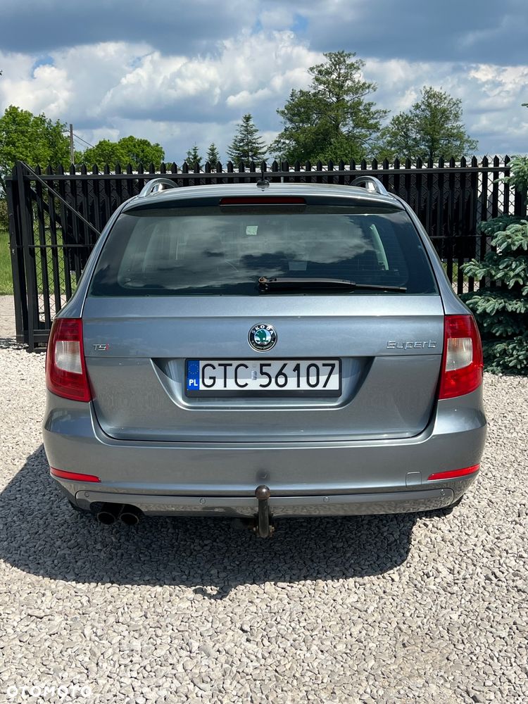 Skoda Superb 1.8 TSI Elegance DSG - 5