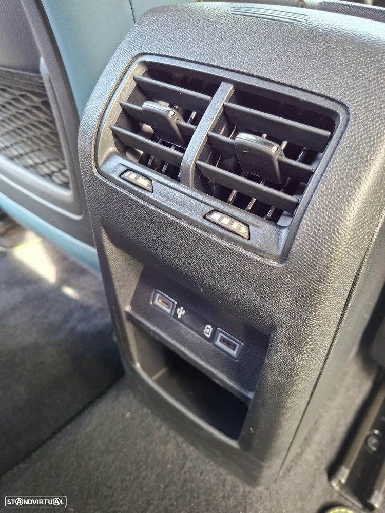 Peugeot 308 SW 1.6 Hybrid GT Pack e-EAT8 - 27