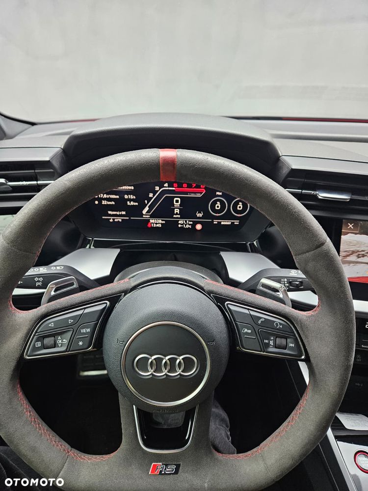 Audi RS3 Limousine - 23