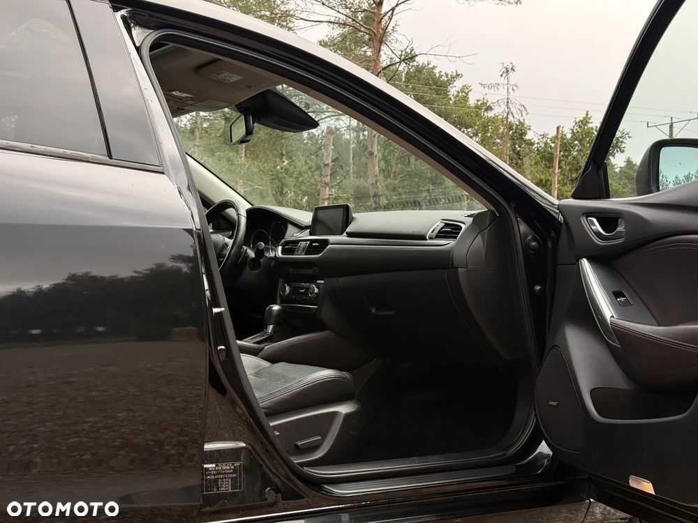 Mazda 6 - 8