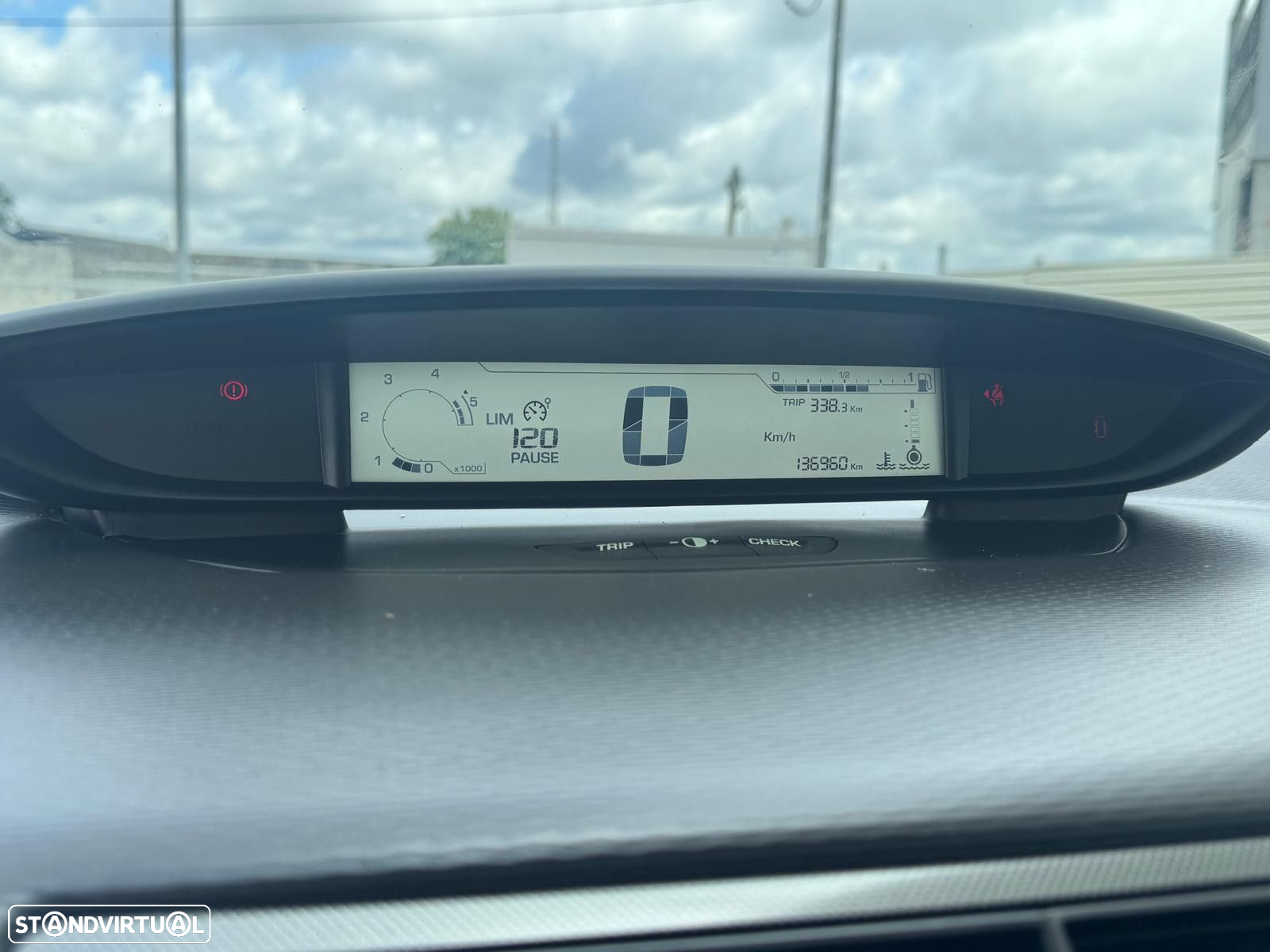Citroën C4 1.6 HDi Business - 6
