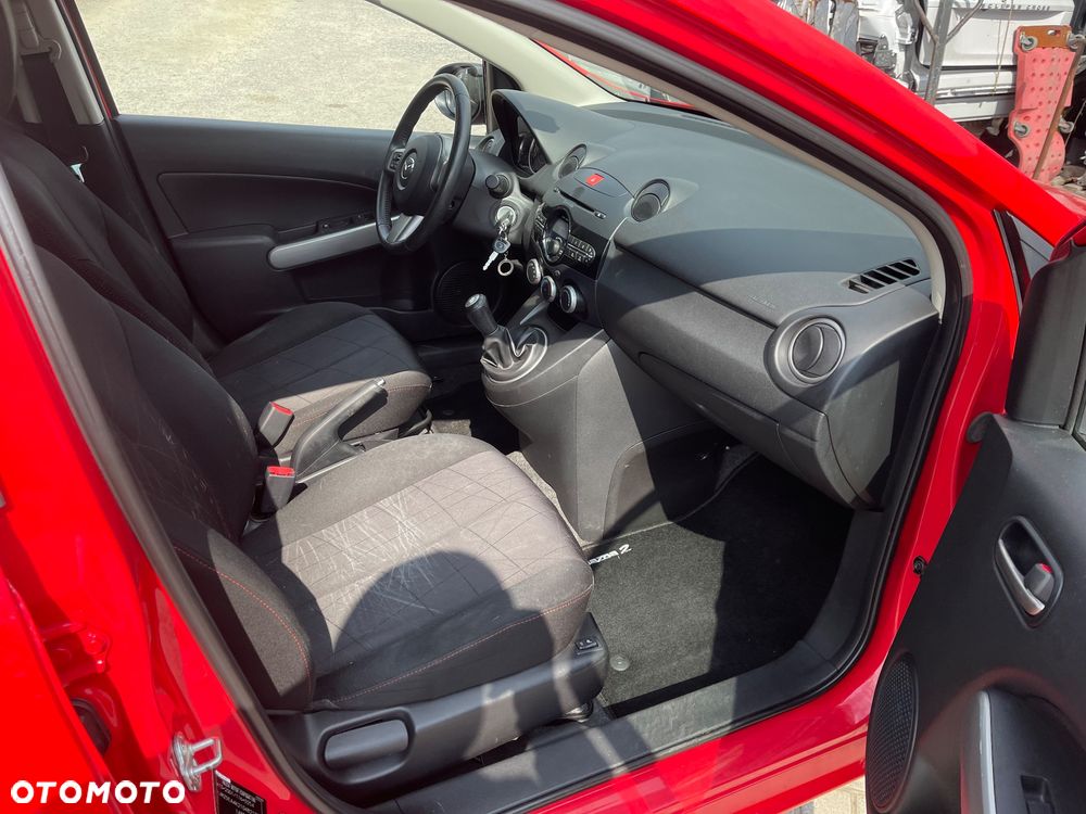 Mazda 2 1.3 Impuls - 11