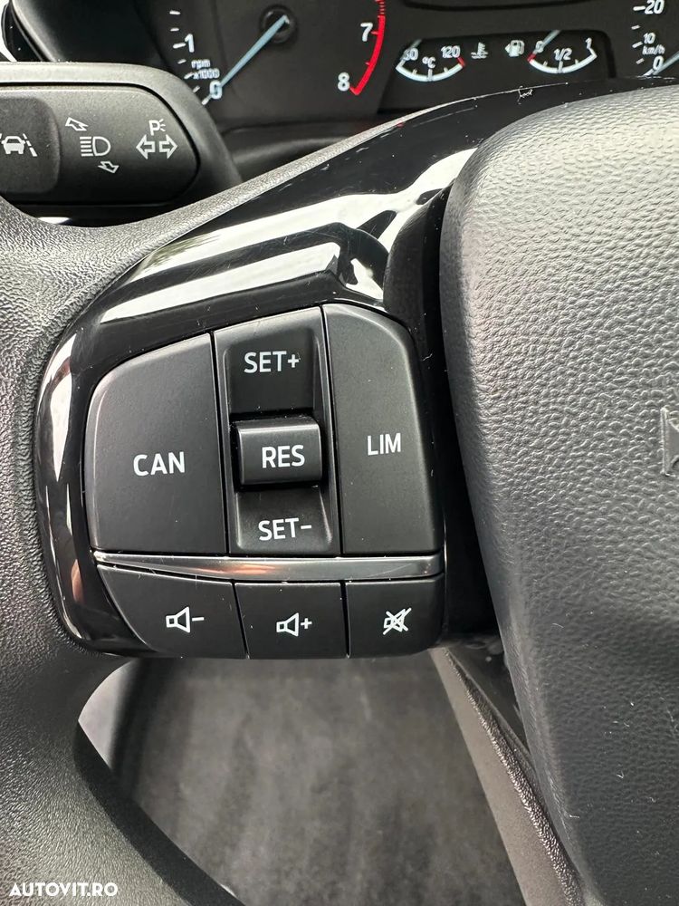 Ford Fiesta 1.1 COOL&CONNECT - 13