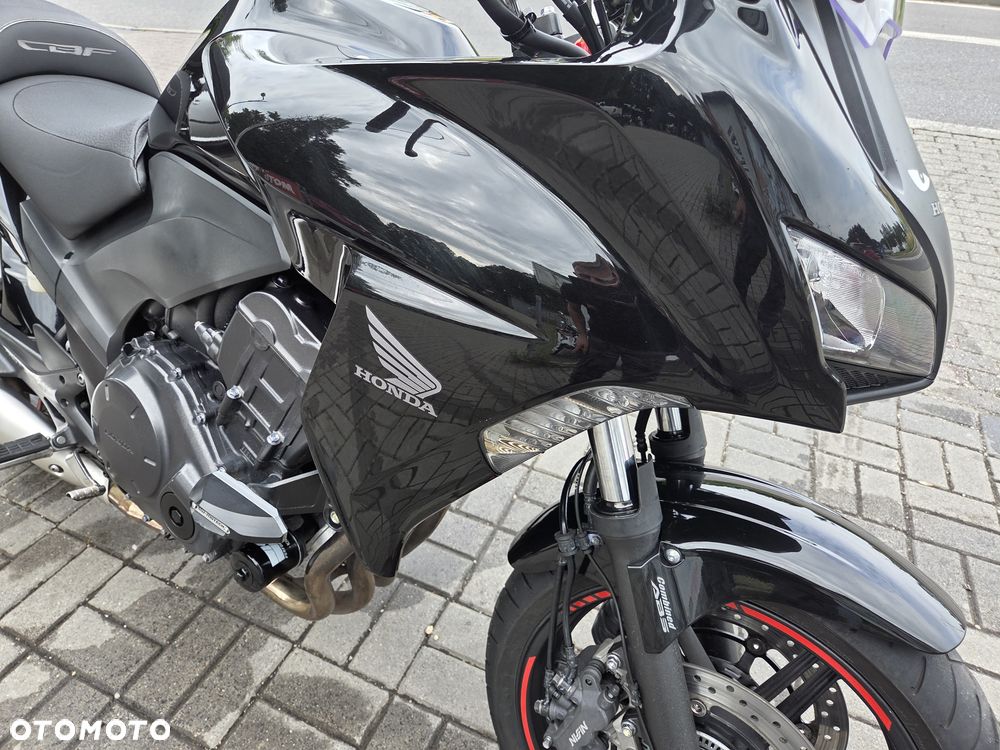 Honda CBF - 23