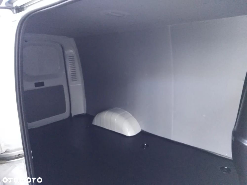 Maxus e-Deliver 3 - 6