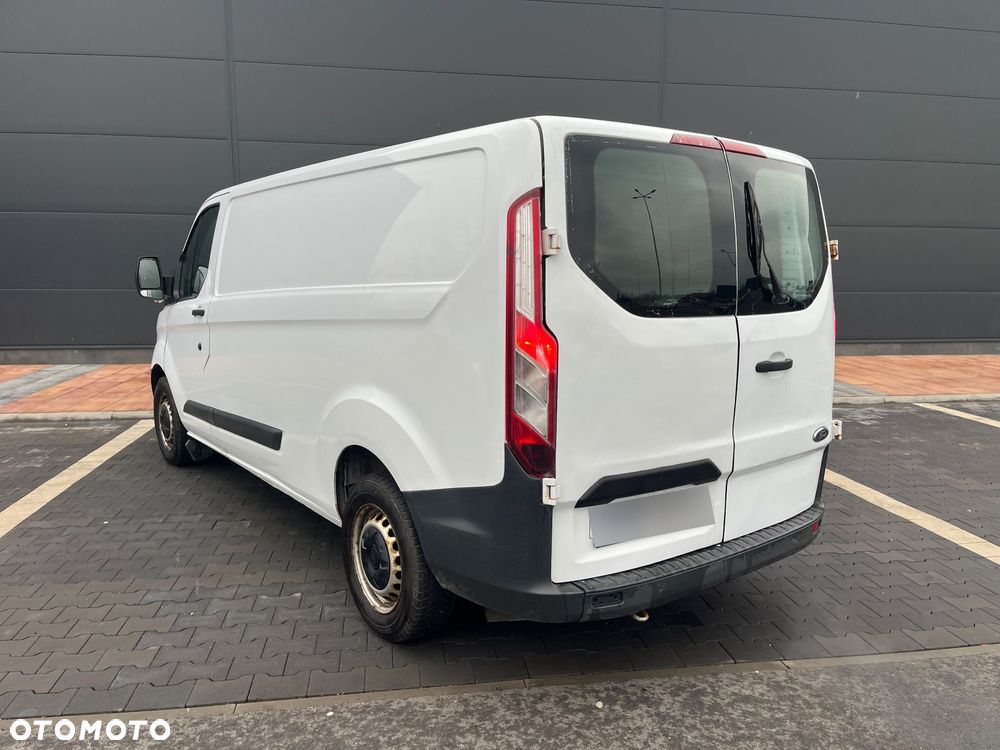 Ford Transit custom - 9