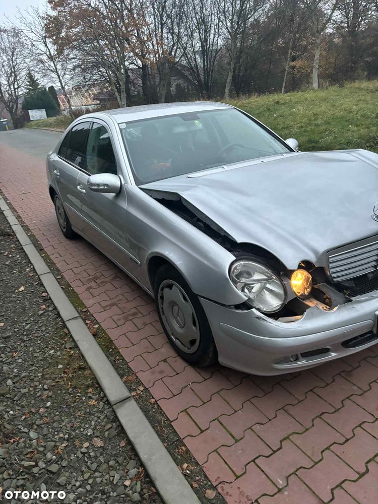 Mercedes-Benz Klasa E - 1