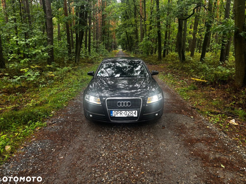 Audi A6 Limousine 2.4 - 13