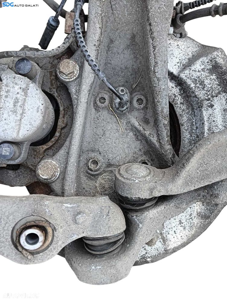 Fuzeta Butuc cu Rulment Roata Stanga Fata BMW Seria 5 F10 F11 2.0 D 2009 - 2017 [V0458] - 2