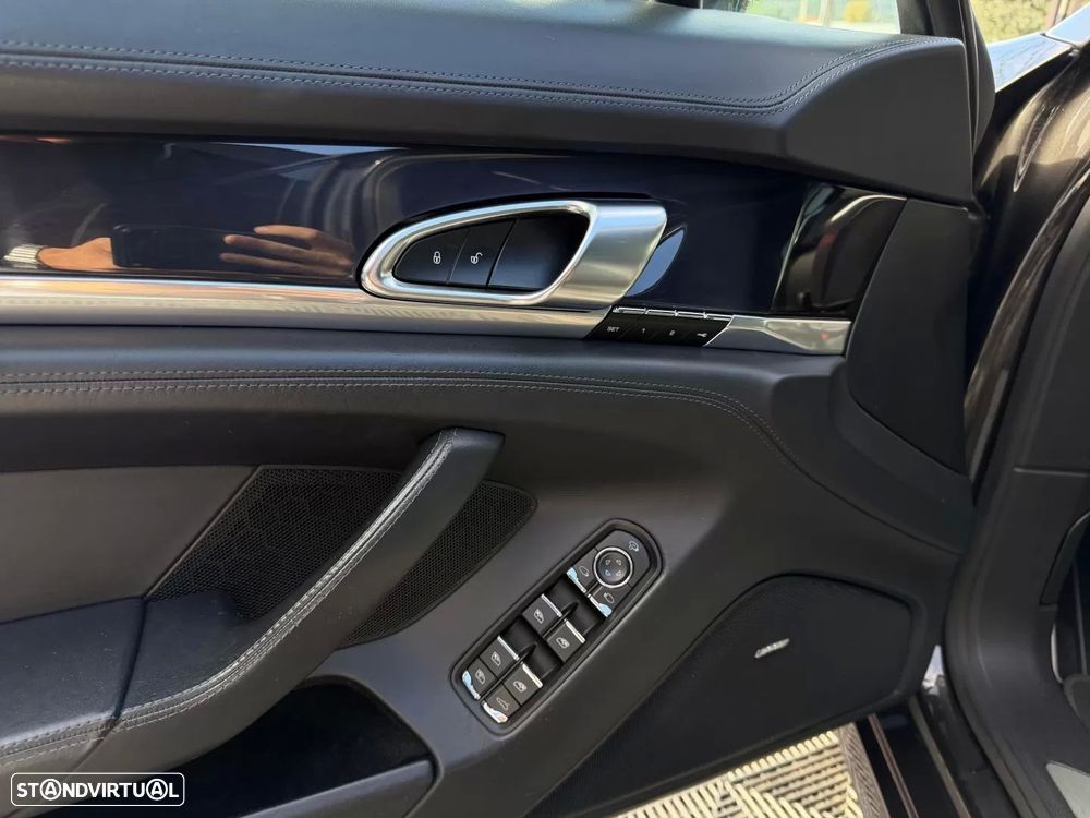 Porsche Panamera Diesel - 10