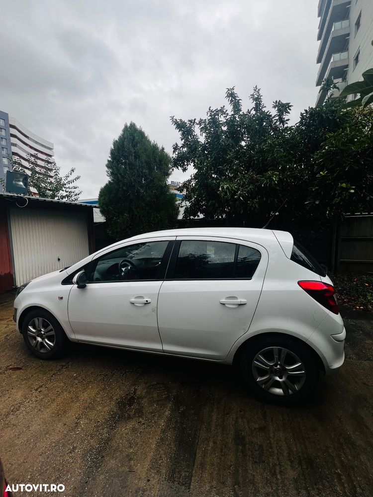 Opel Corsa - 3