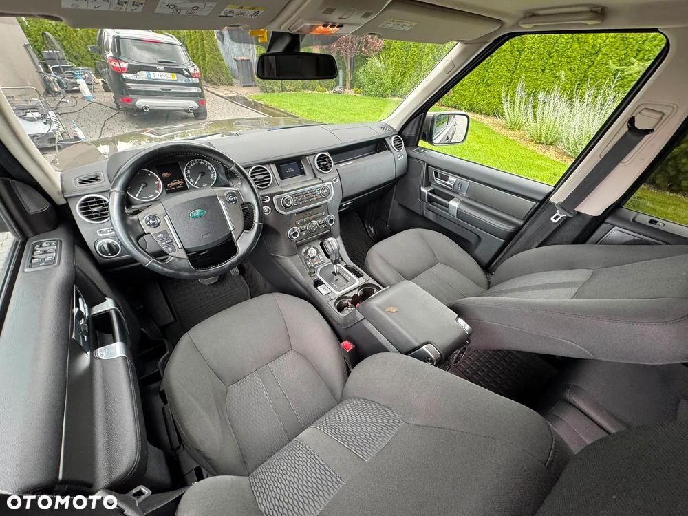 Land Rover Discovery TD V6 HSE - 25