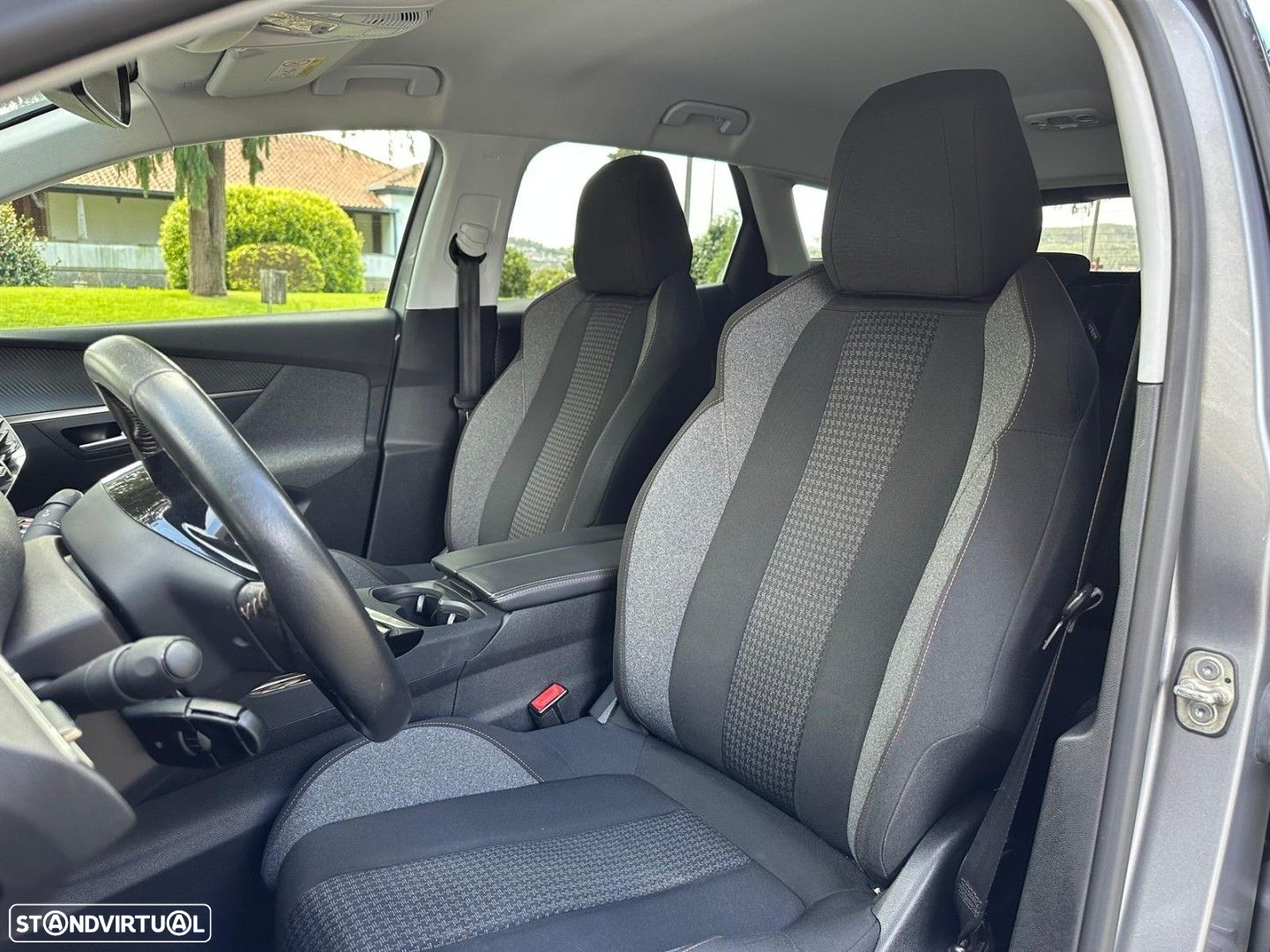 Peugeot 3008 1.5 BlueHDi Active - 32