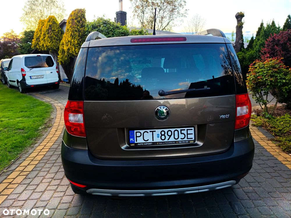 Skoda Yeti 1.2 TSI Experience PLUS EDITION - 12