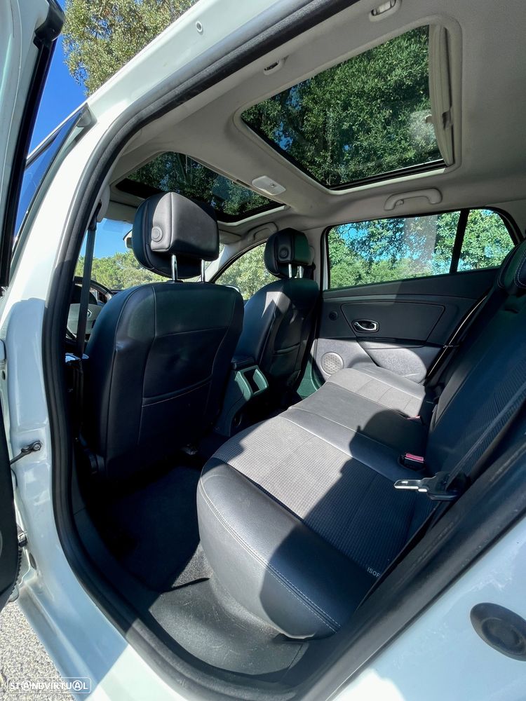 Renault Mégane Sport Tourer 1.5 dCi GT Line SS - 25