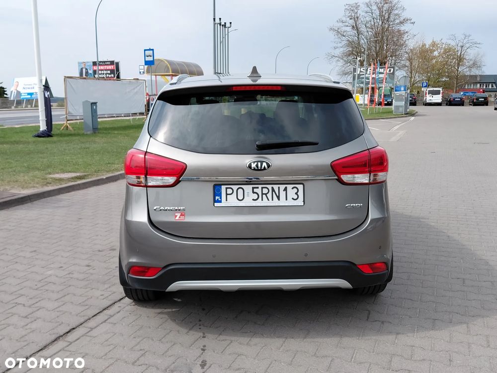 Kia Carens 1.7 CRDi Business Line 7DCT - 4