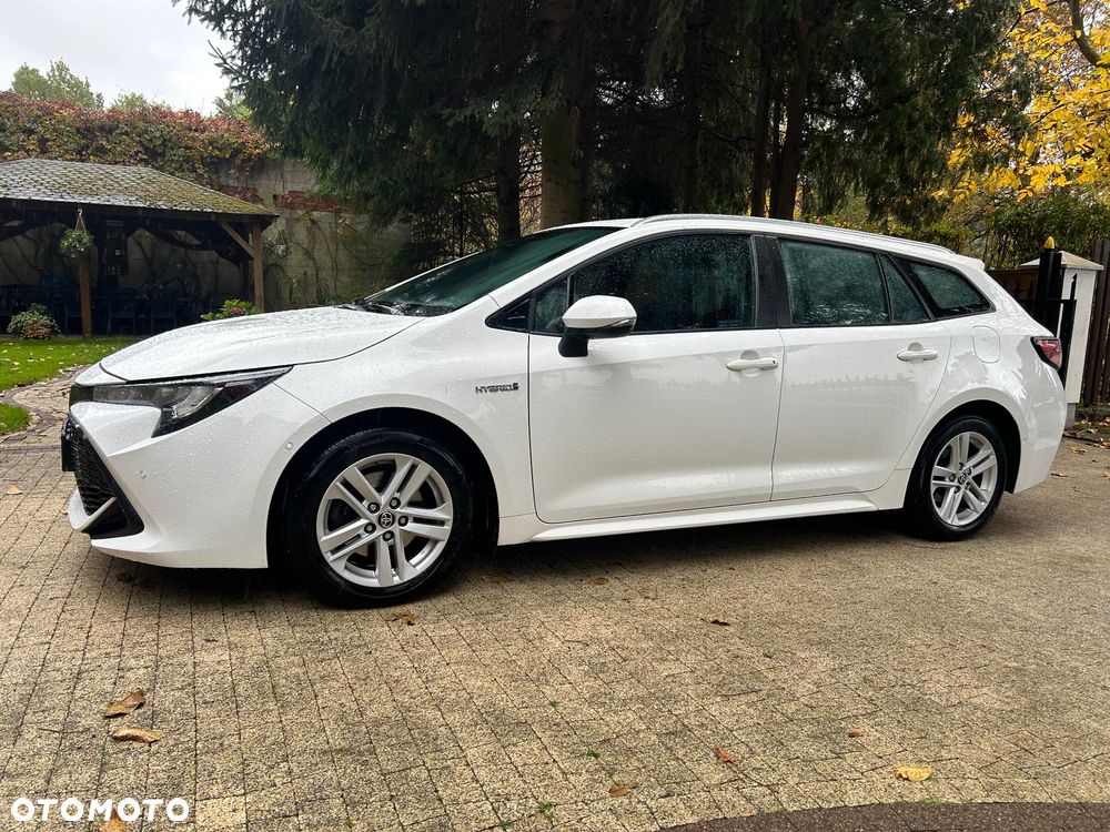 Toyota Corolla 2.0 Hybrid Comfort - 2