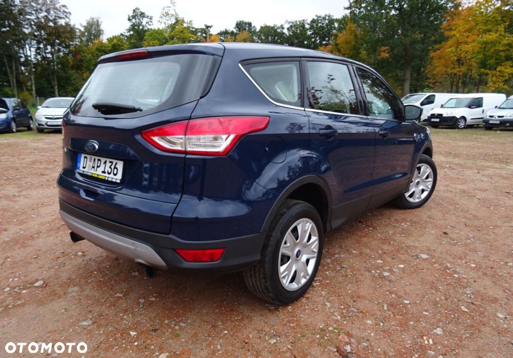 Ford Kuga - 4
