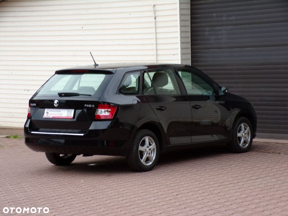 Skoda Fabia - 6