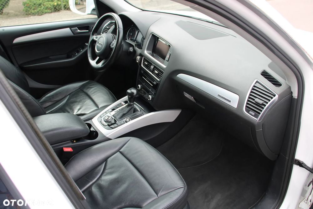 Audi Q5 2.0 TDI Quattro S tronic - 11