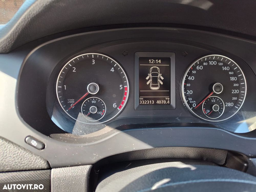 Volkswagen Jetta 1.6 TDI DPF Comfortline - 3