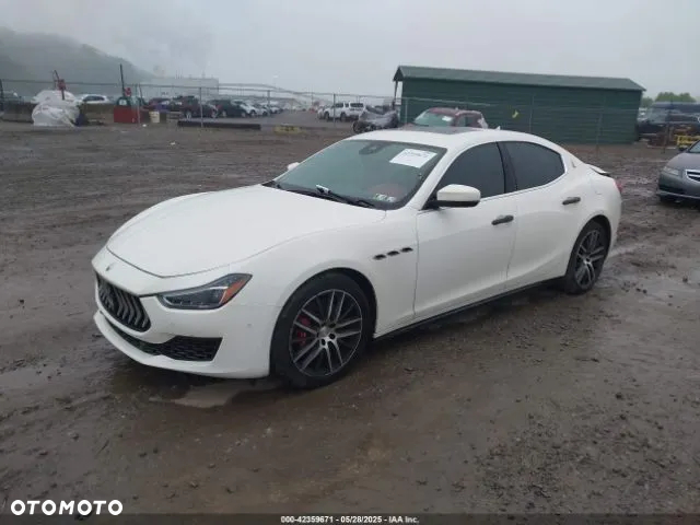 Maserati Ghibli - 2