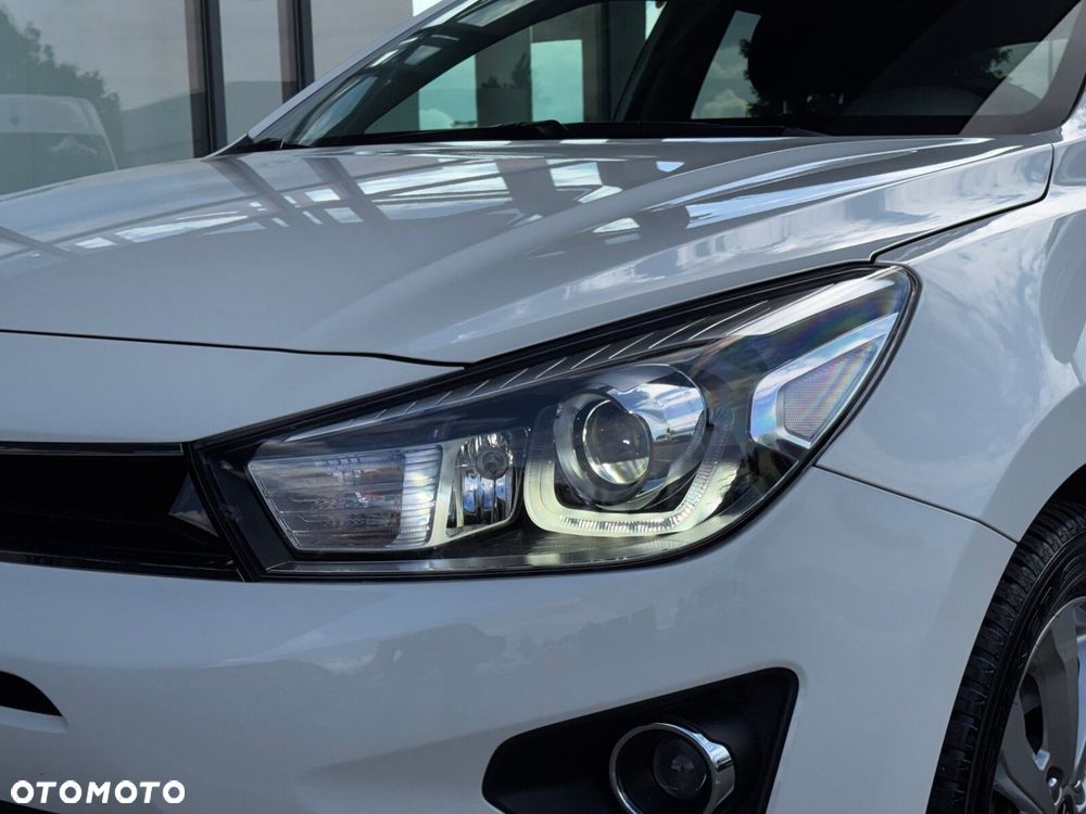 Kia Rio 1.0 T-GDI MHEV L Business Line - 11