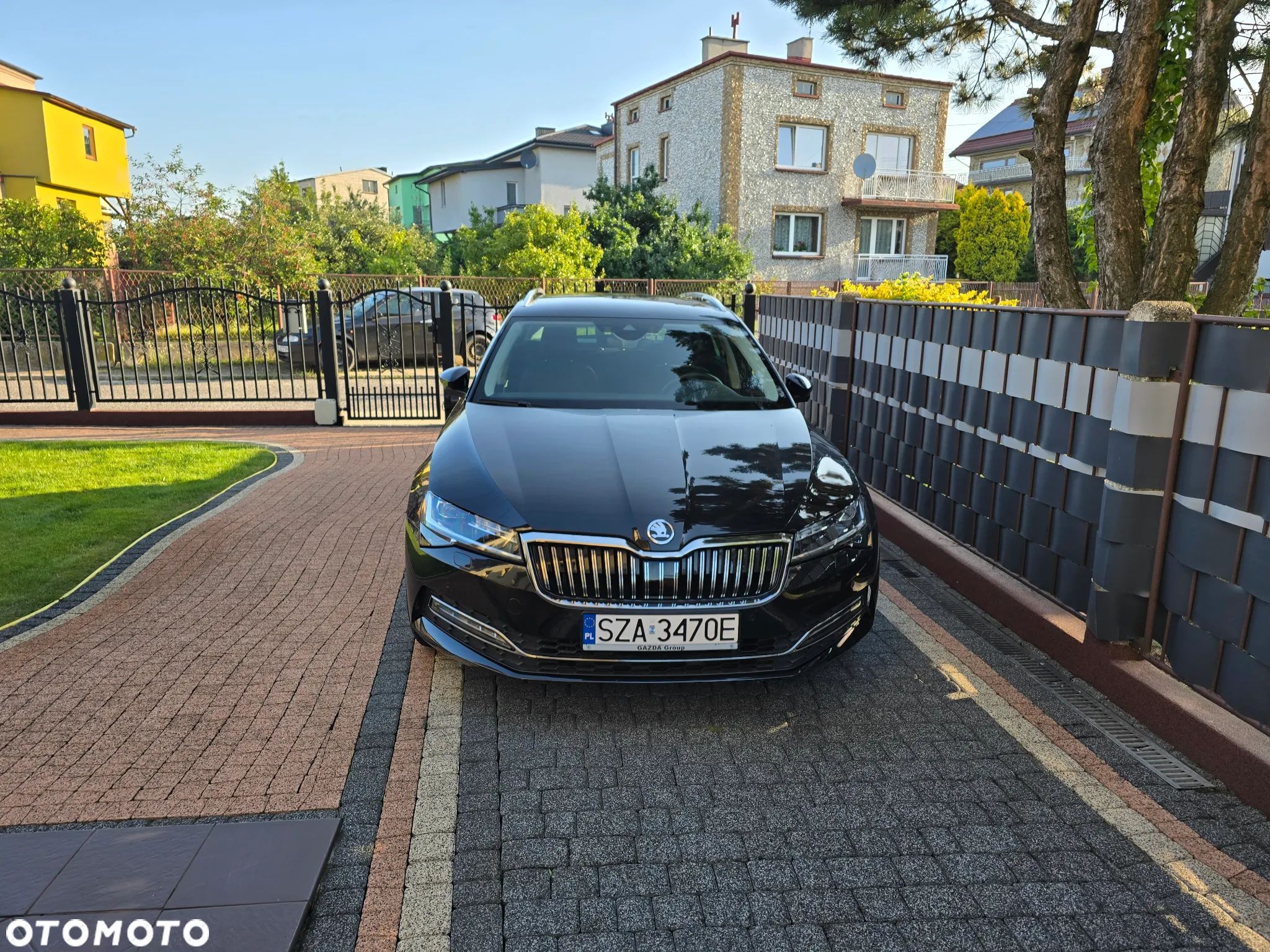 Skoda Superb 2.0 TDI SCR 4x4 Ambition DSG - 1
