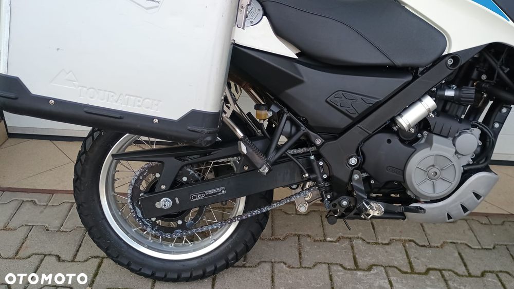 BMW G - 33