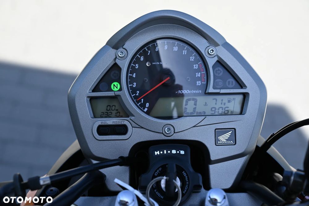 Honda Hornet - 9
