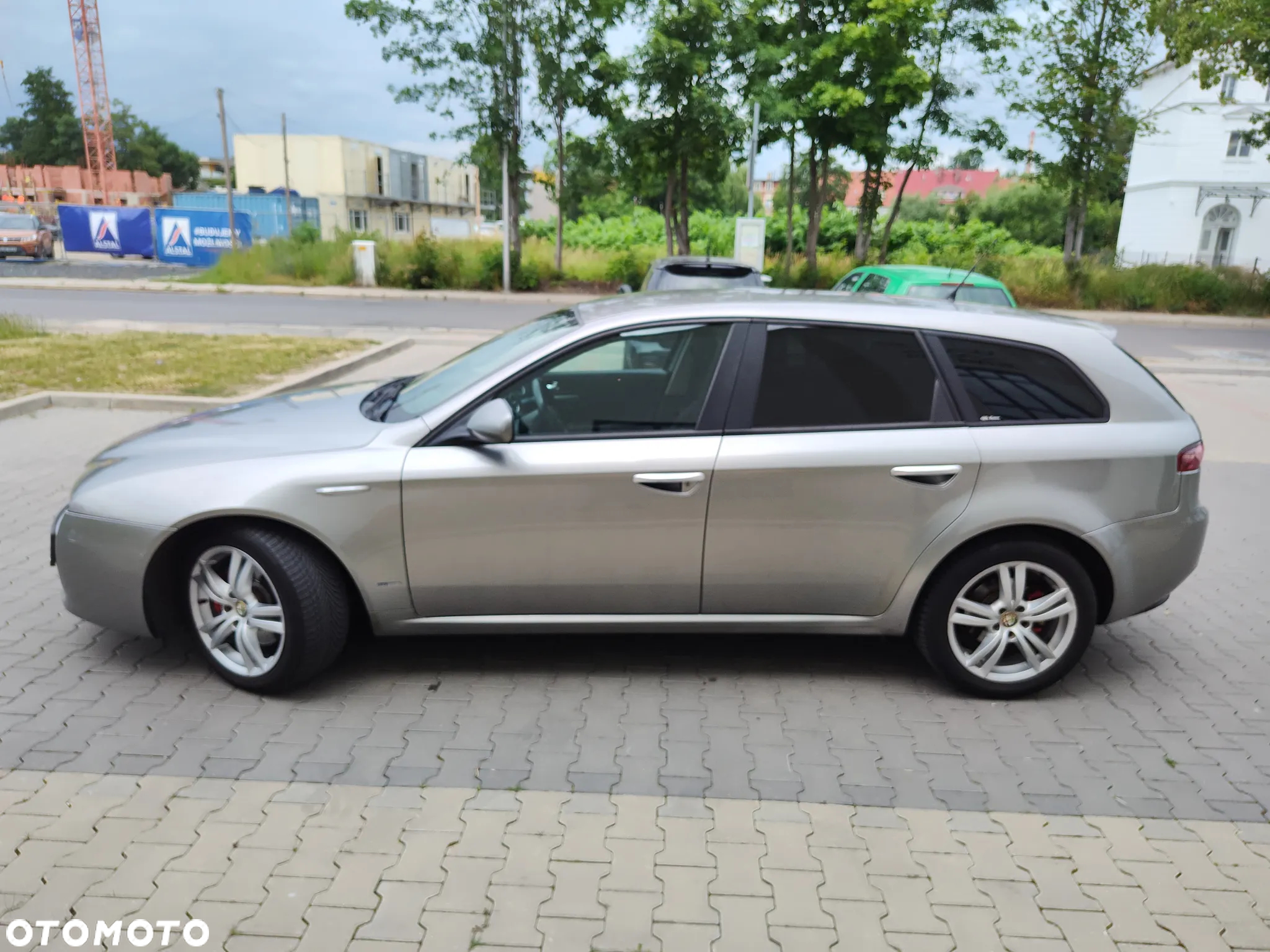 Alfa Romeo 159 1.9 JTDM 8V DPF Distinctive - 4