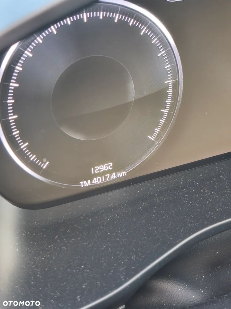 Volvo XC 40 T2 Core - 10