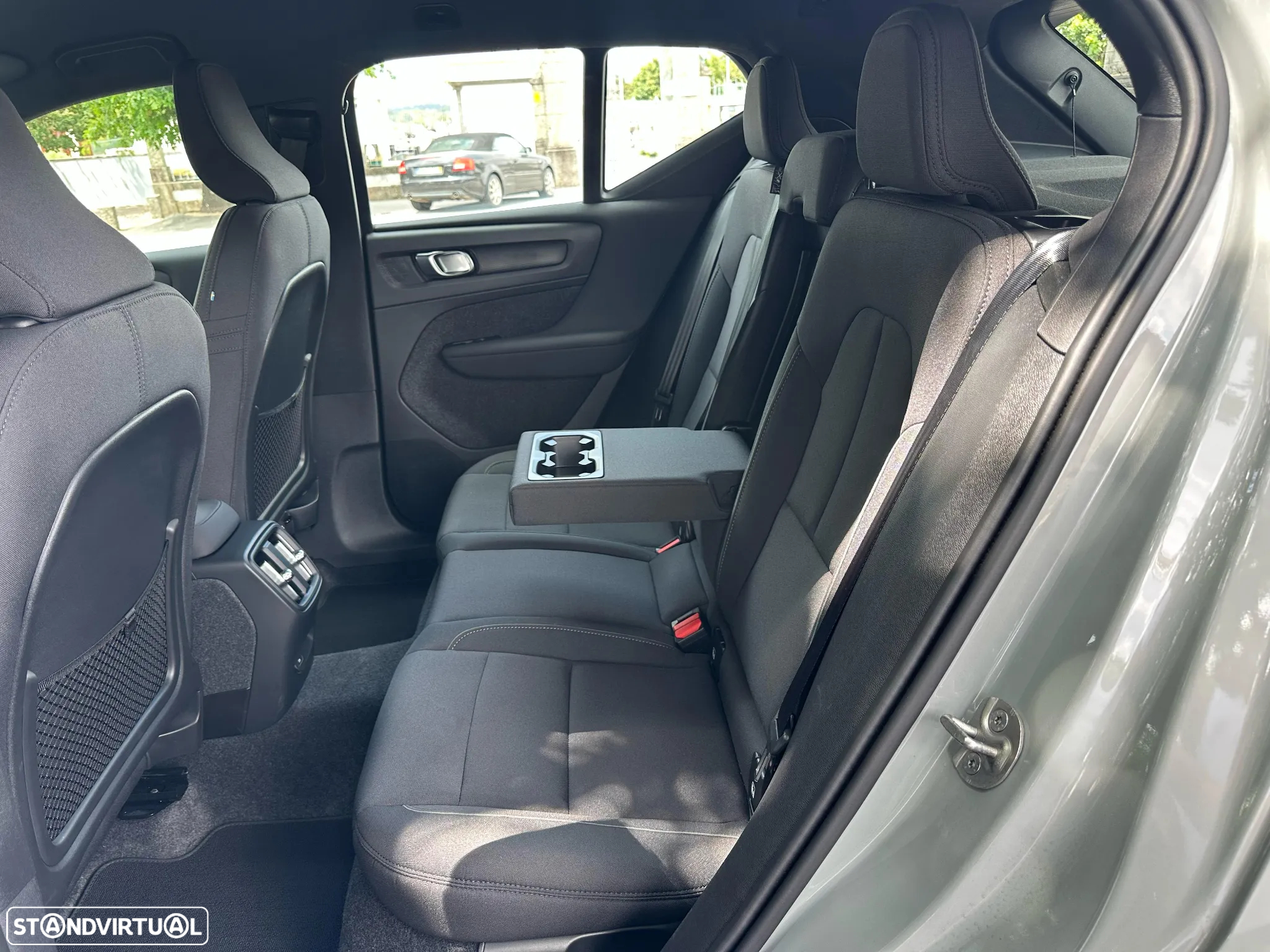 Volvo XC 40 Recharge Extended Range Plus - 26
