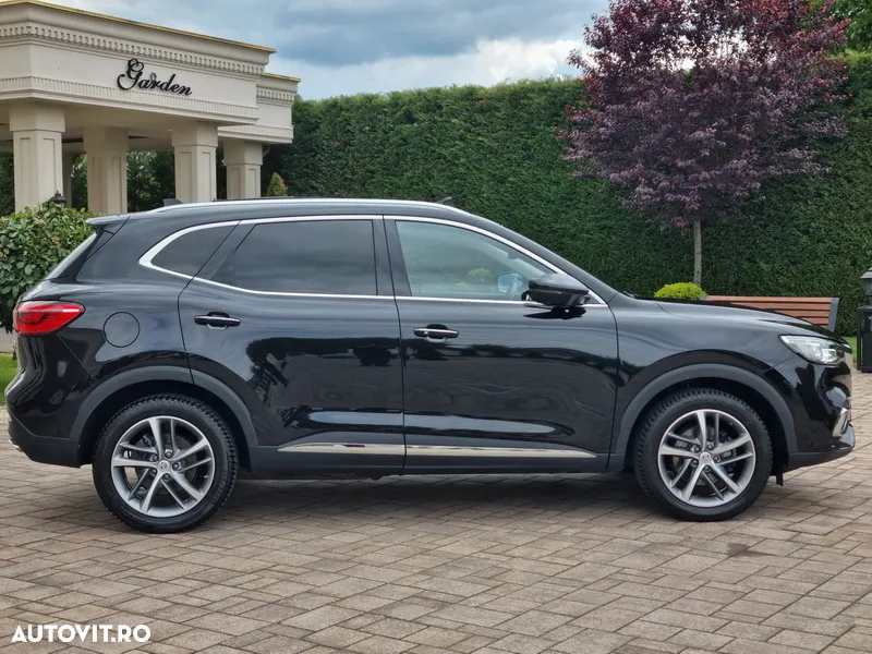 MG EHS 1.5 T-GDi AT PHEV Exclusive - 24