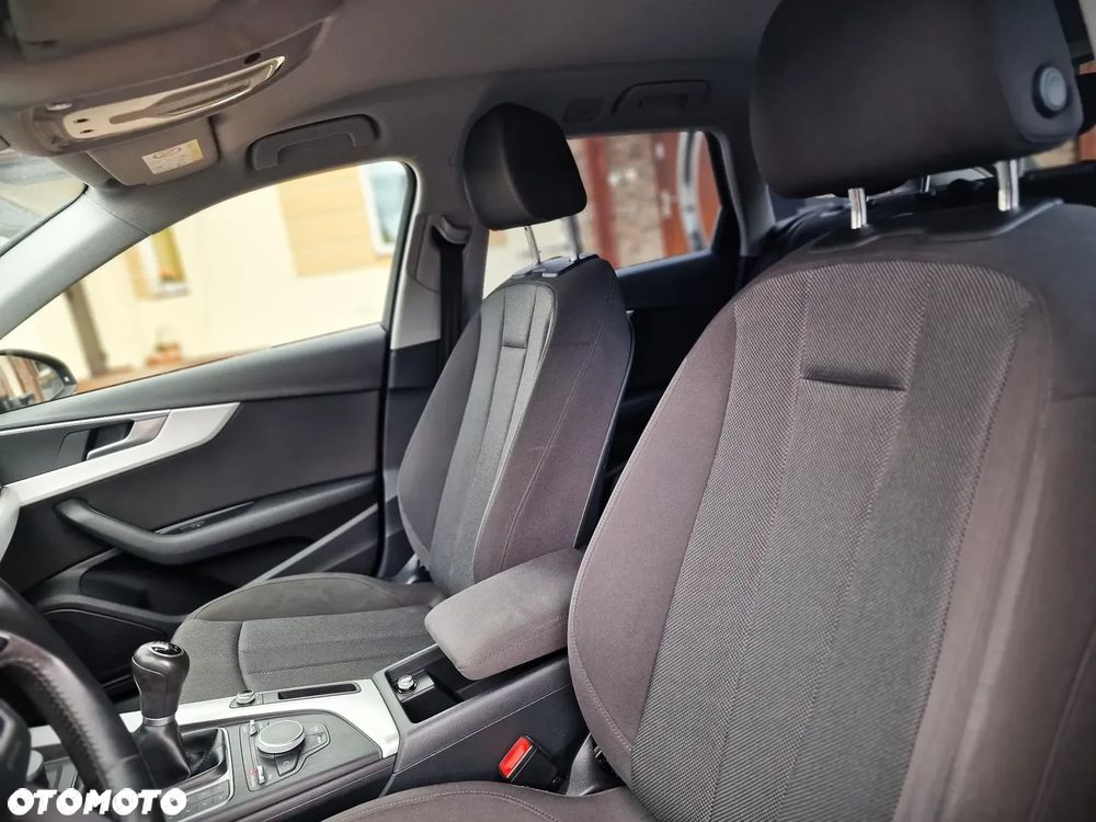 Audi A4 Avant 2.0 TDI - 29