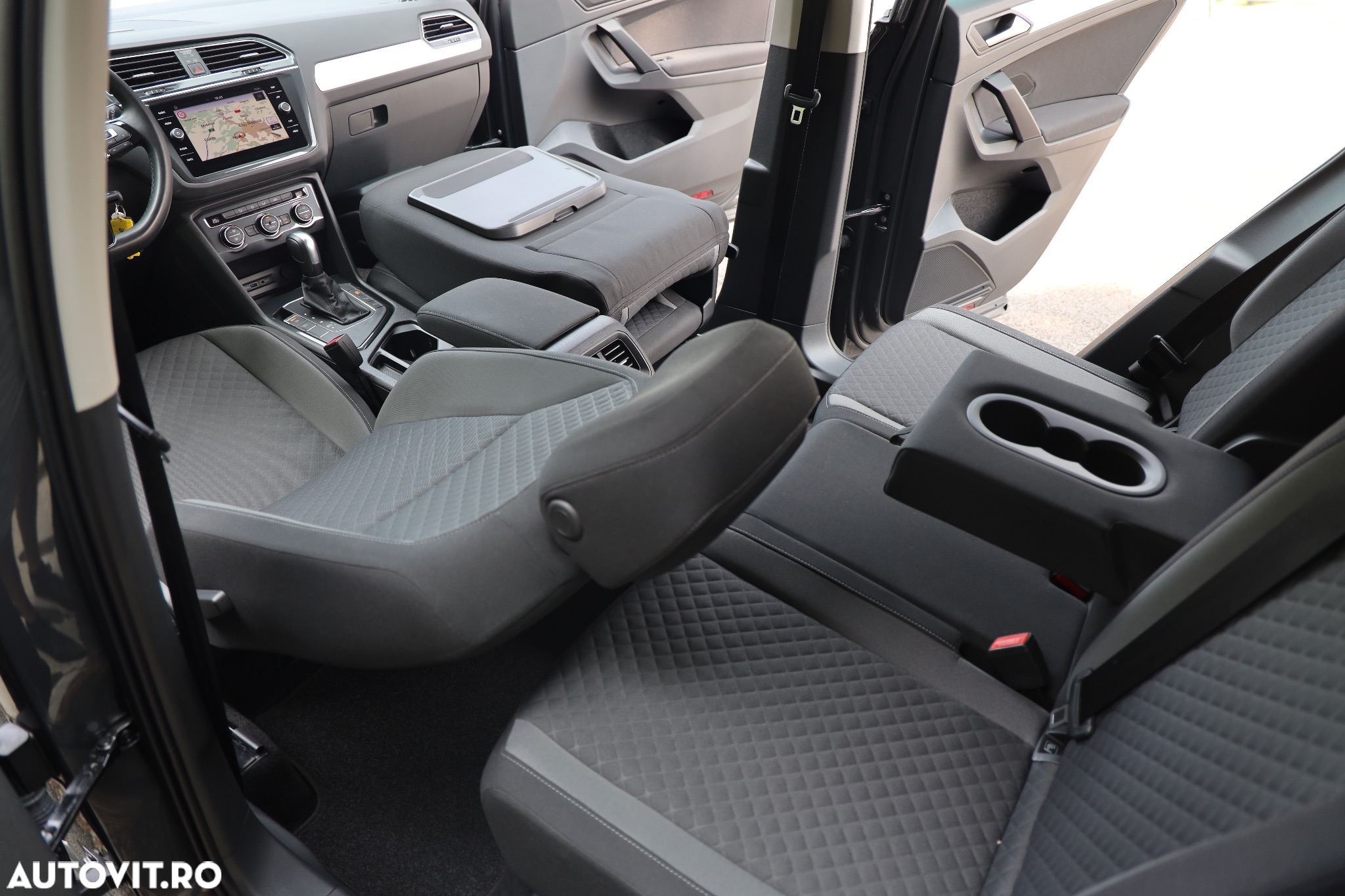 Volkswagen Tiguan 2.0 TDI DPF DSG Comfortline - 9