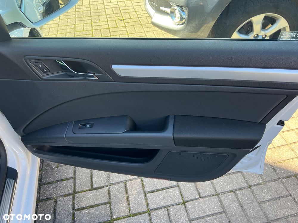 Skoda Superb 2.0 TDI Ambition DSG - 26