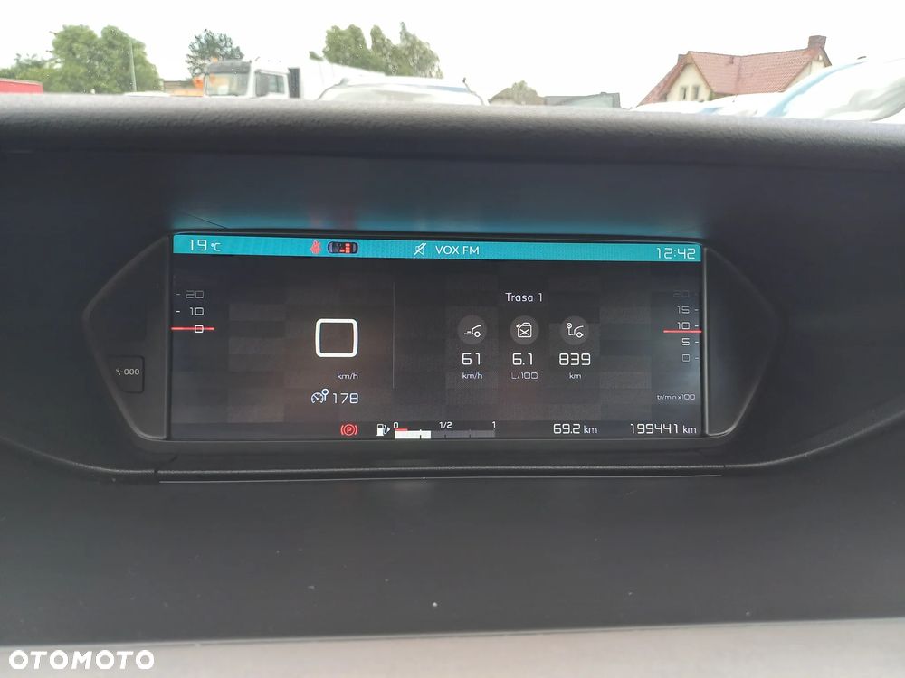 Citroën C4 Picasso BlueHDi 120 FEEL - 27