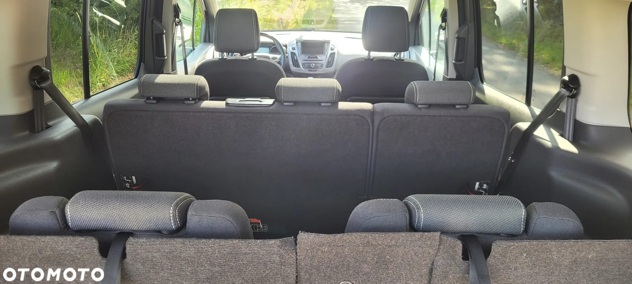 Ford Tourneo Connect Grand - 21