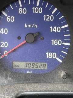 Nissan Pick Up 2.5 D CD - 9
