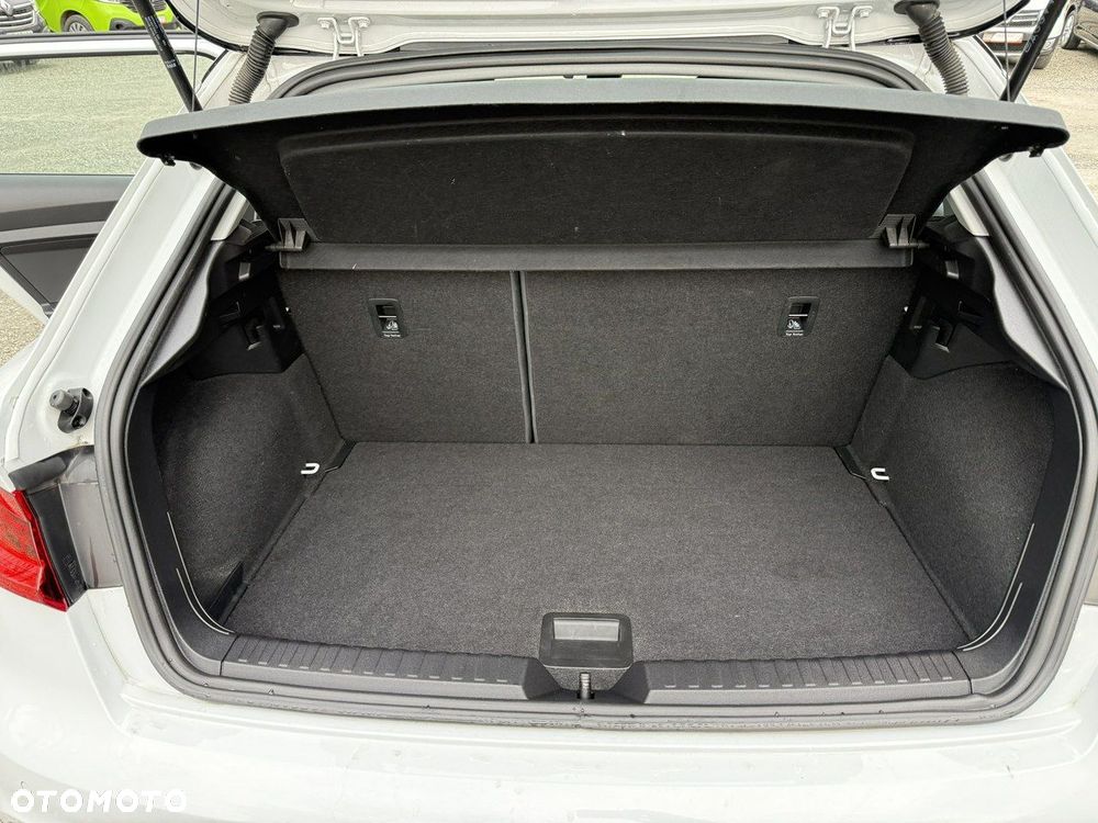 Audi A1 Sportback - 13