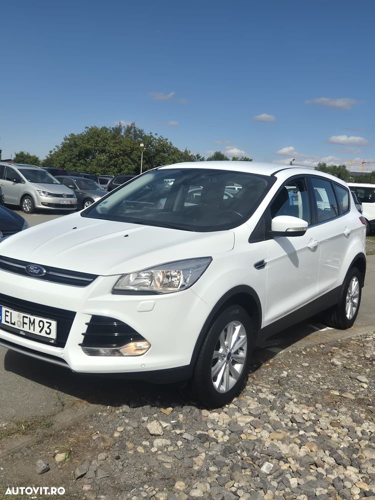 Ford Kuga - 1