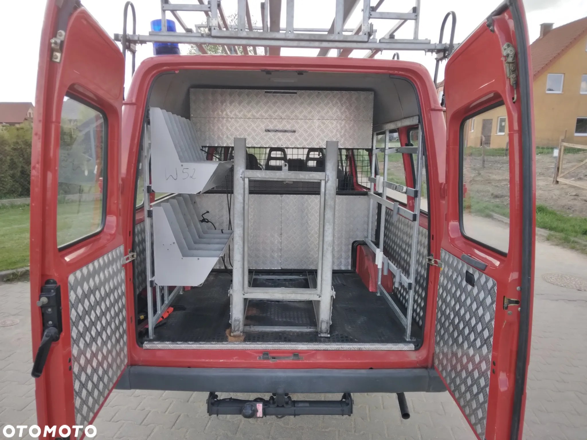 Ford Transit - 13