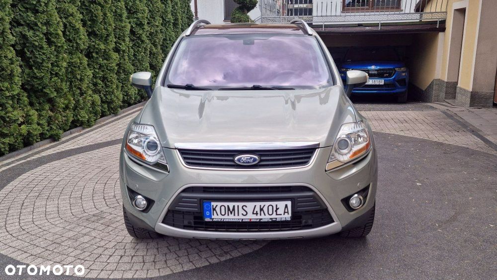 Ford Kuga - 10