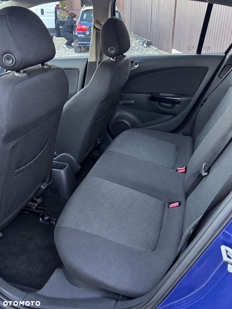 Opel Corsa - 11